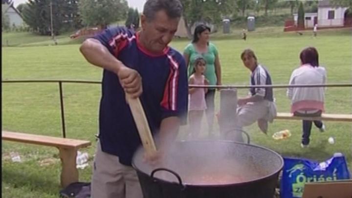 2009-ben Juh és Juhfark Fesztivált rendeztek Versenden