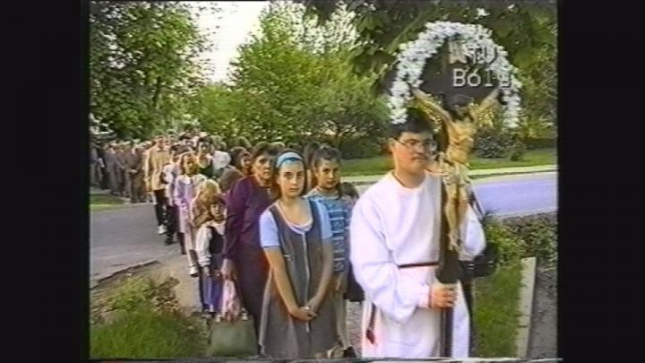 Húsvéti körmenet 2000-ben