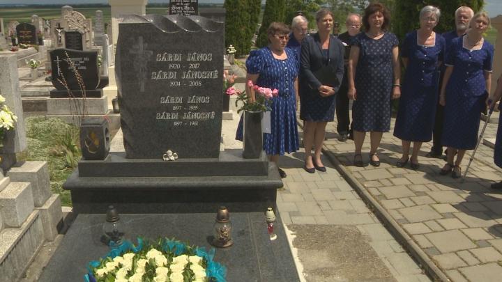 100 éves lenne Sárdi János kékfestő mester