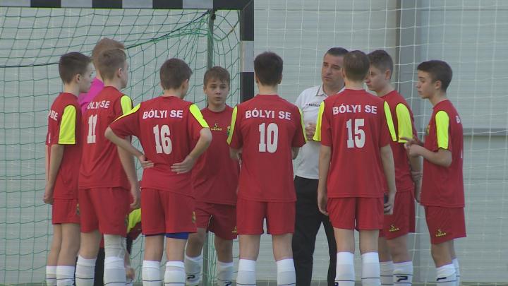 Futsal döntő Bólyban