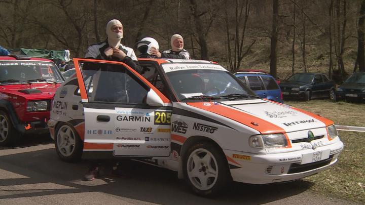 Rajt a rallye 2-ben