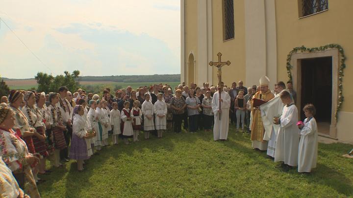 Templomszentelés Máriakéménden