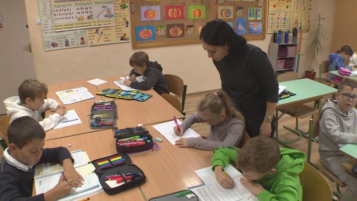 Családias mindennapok a szajki iskolában