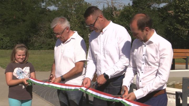 Sica park átadó
