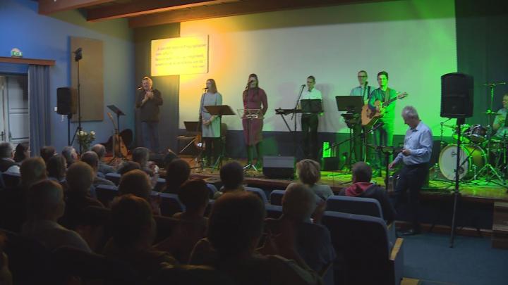 Gyöngyöt az embernek