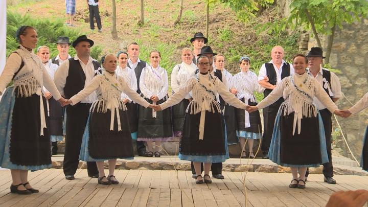 35 éve alapították meg a Babarci Német Tánccsoportot