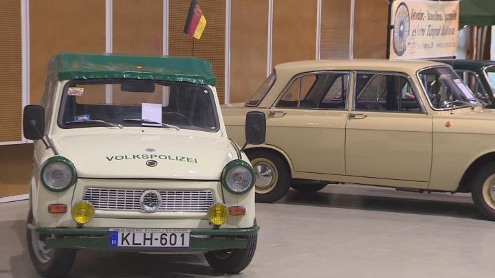 Veterán autó kiállítás Pécsen