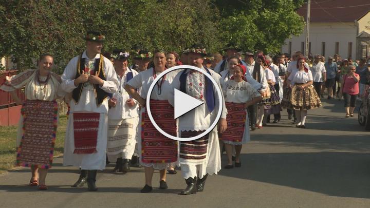 Sokszínű falunap Szajkon