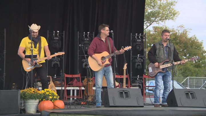 Könnyűzenei koncert gyerekeknek